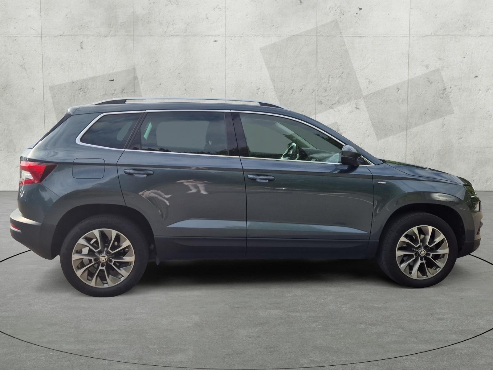 Skoda Karoq 1.5 TSI DSG CLEVER +AHK +LED +ACC +RKAM +N