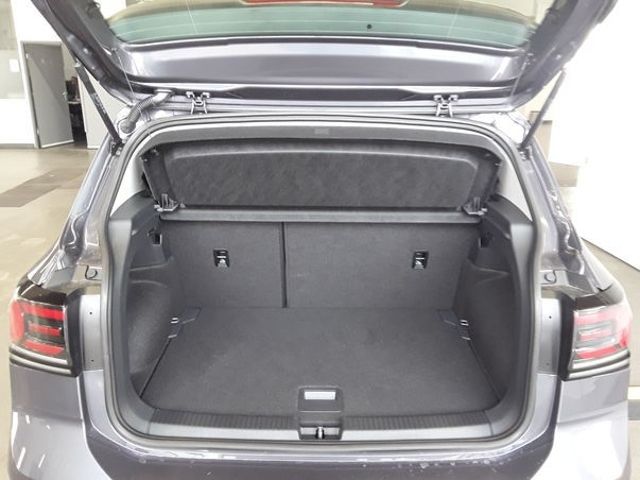 Fahrzeugabbildung Volkswagen T-Cross 1.0 TSI LIFE NAVI GJR LED ACC