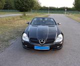 Mercedes-Benz SLK 200 KOMPRESSOR -Automatik-Xenon - Mercedes-Benz aus 2006: Slk