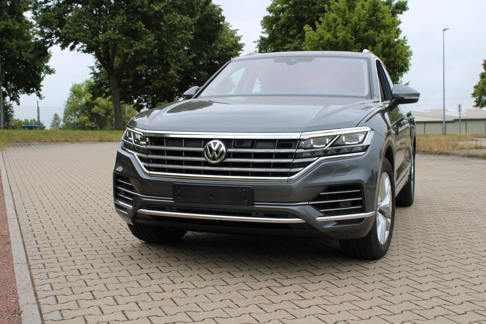 VW Touareg Elegance 4M*Nacht*ACC*AHK*LED*SHZ*