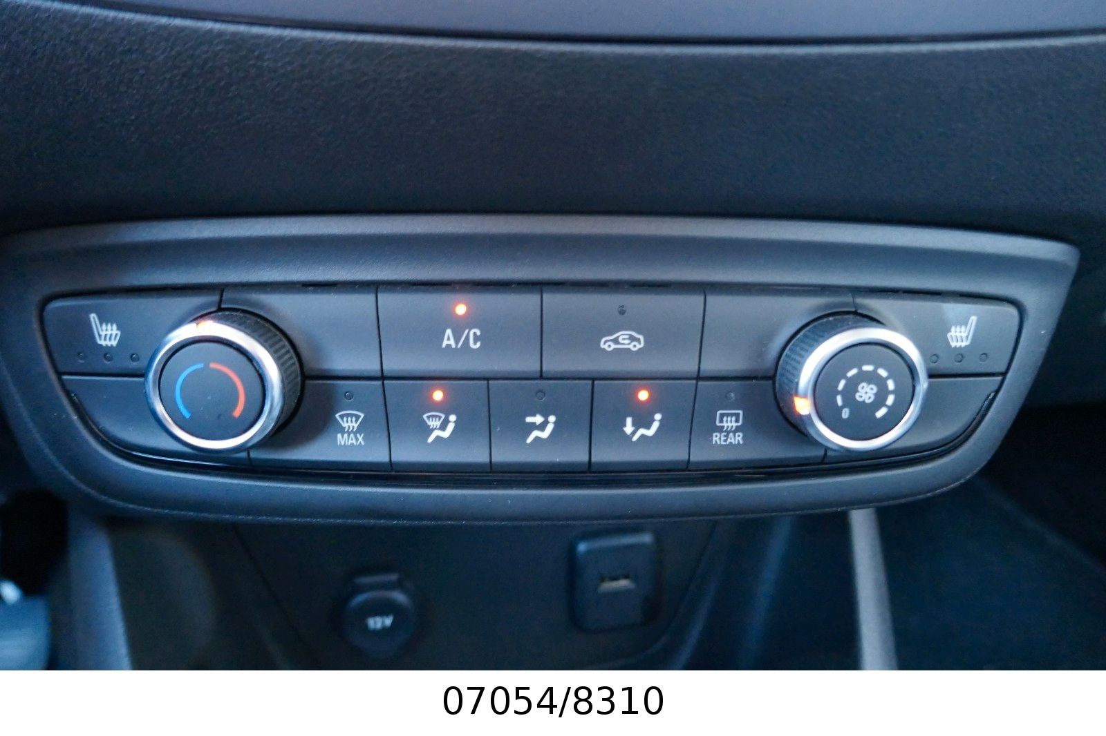 Fahrzeugabbildung Opel Crossland "Enjoy"