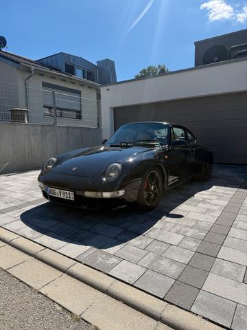 Porsche 993 Carrera 4S X51