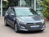 Hyundai i30 blue Passion/KLIMA/SHZ/BHZL/PDC/TEMP/TÜV-NEU - Hyundai i30 Passion mit Benzin-Antrieb