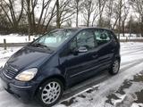 Mercedes-Benz Mercedes A160  Klima Euro 4 kein Rost !! 1... - Mercedes-Benz A 160 in Bremen