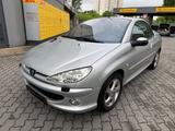Peugeot 206 1.6 Cabriolet CC Platinum/ Zahnriemen NEU/ - Peugeot 206 mit Benzin-Antrieb: Cabrio, 1.6