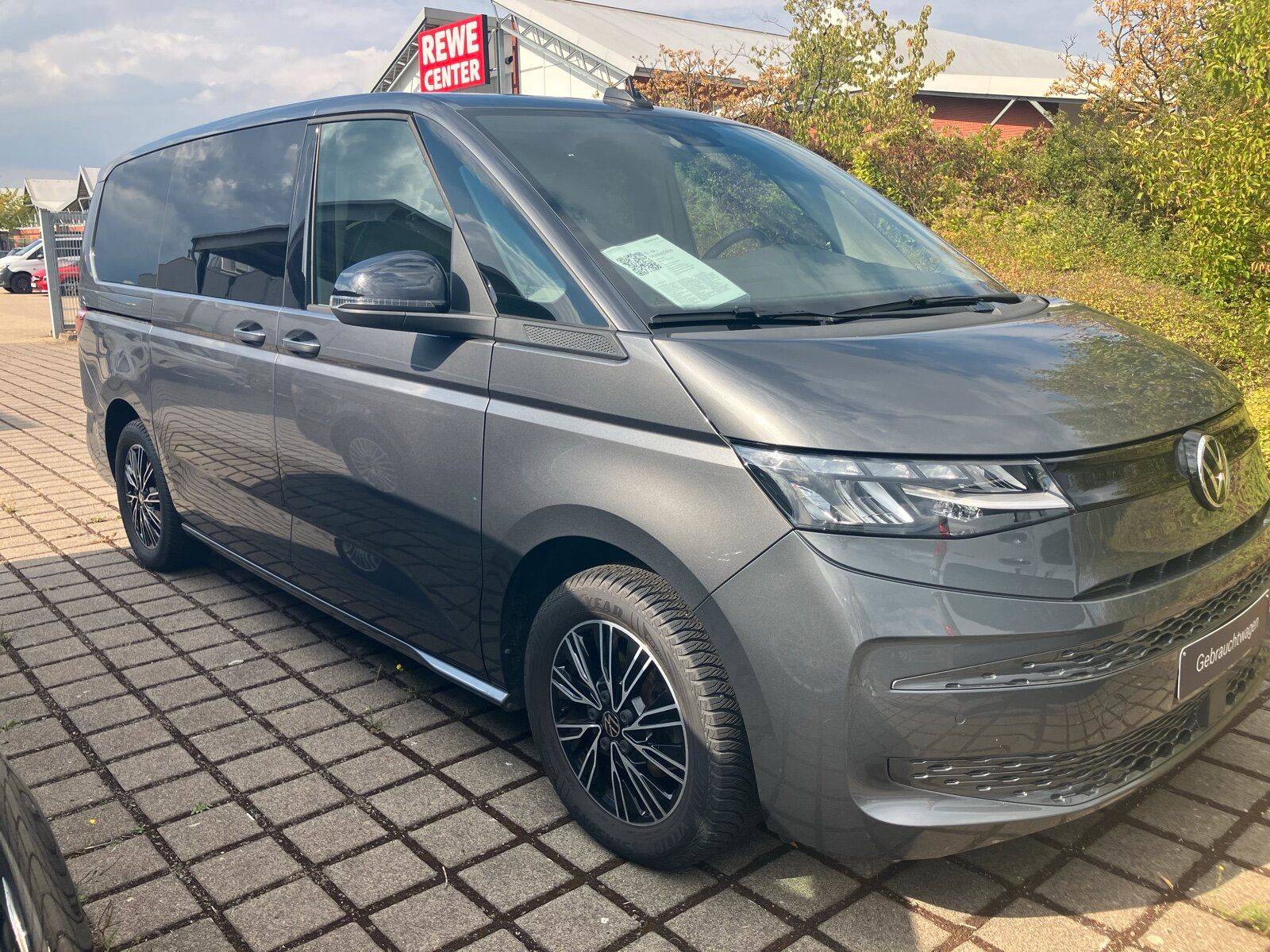 Volkswagen Multivan Basis lang 2.0 TDI Navi,Kamera,Klimaaut imagem 2