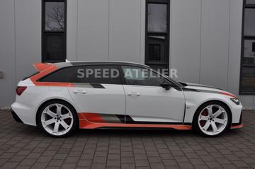 2025 AUDI RS6 photo 2
