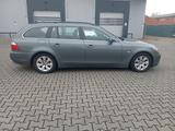 BMW 525 5 Touring 525d Xenon Aut.Panorama - BMW 525 aus 2006: Kombi, 525d