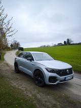 Volkswagen Touareg 4.0 V8 TDI 310kW 4MOT Tiptr. R-Line ... - Volkswagen Touareg in Duisburg