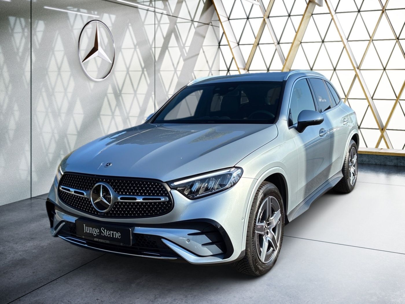 Mercedes-Benz GLC 300 d 4MATIC AMG AHK Memory AmbiLight Distro foto 2