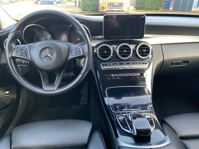 Fahrzeugabbildung Mercedes-Benz C 220 Td 9G-Tronic+LED+Navi+Distronic+Kamera+AHK
