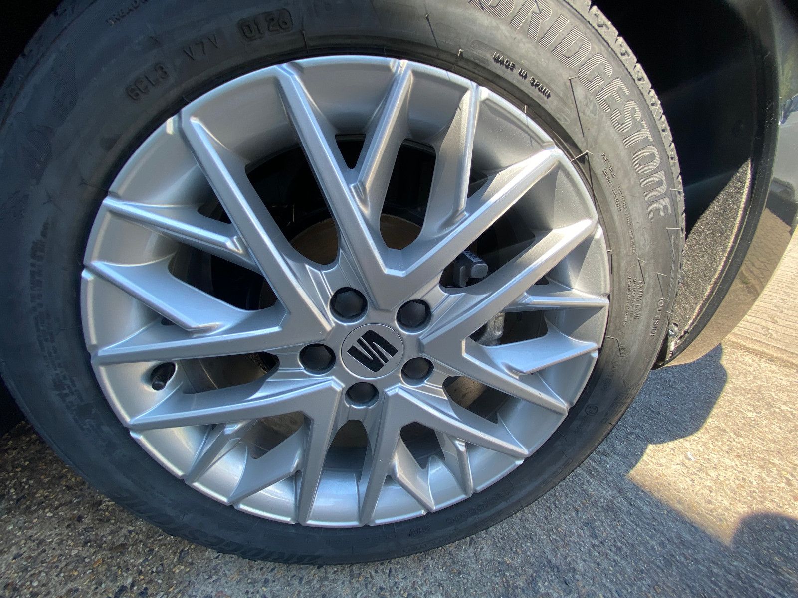 Fahrzeugabbildung SEAT Ibiza 1.0 TSI 85 kW FR *SHZ *PDC vo+hi *FULLLINK
