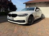 BMW 520d Touring Sport Line HUD HI-FI ACC Komfortzug - BMW Gebrauchtwagen in Göttingen