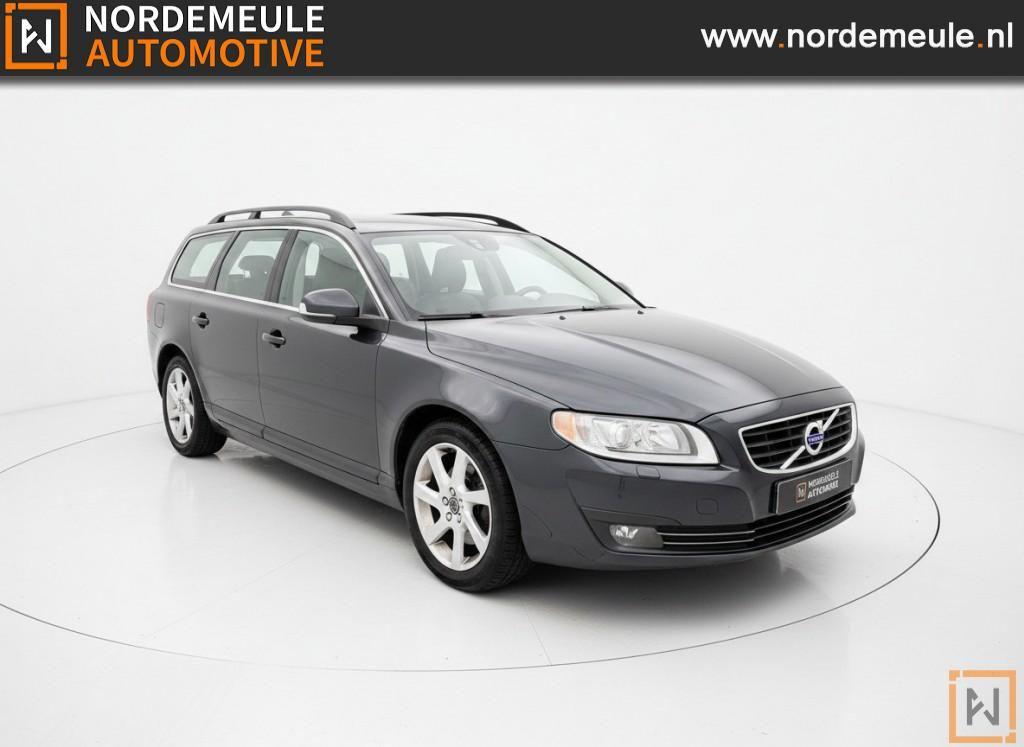 Volvo V70 2.0 D4 NORDIC+. STOELVW, AHK Tempomat