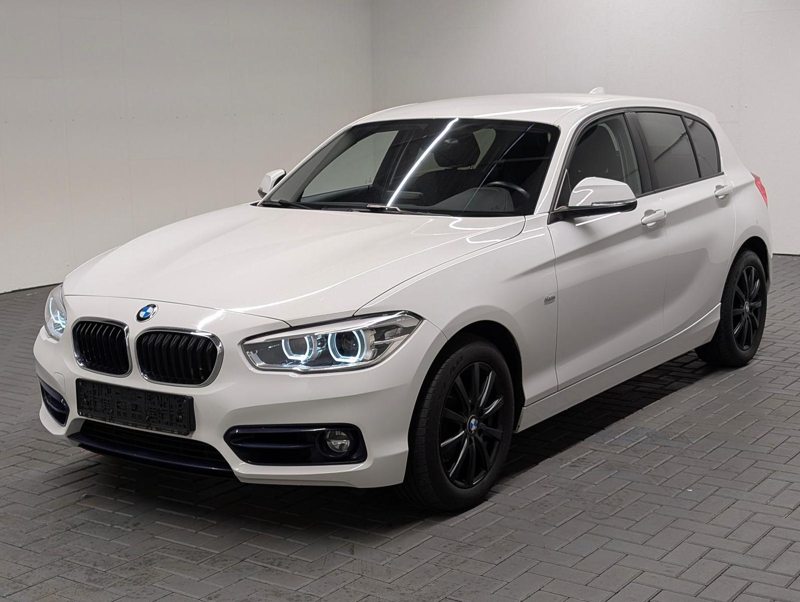BMW 120i Sport Line LED/Navi/SHZ/Tempomat/PDC