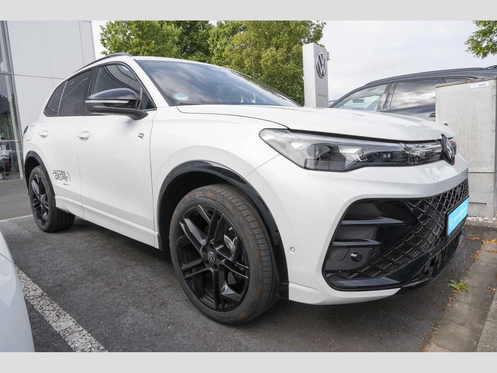 Volkswagen Tiguan 1.5 TSI eHybrid 200 kW R-Line Pano IQ.Dri foto 3