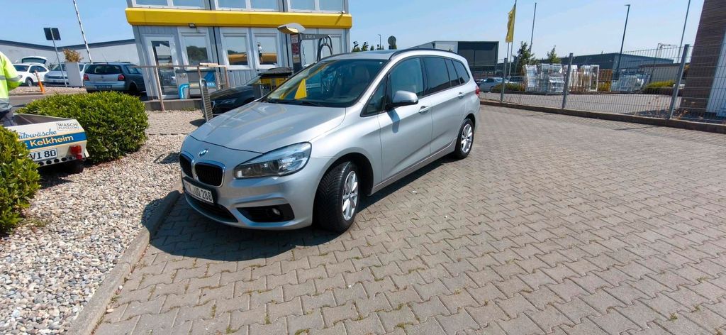 Image of BMW 216