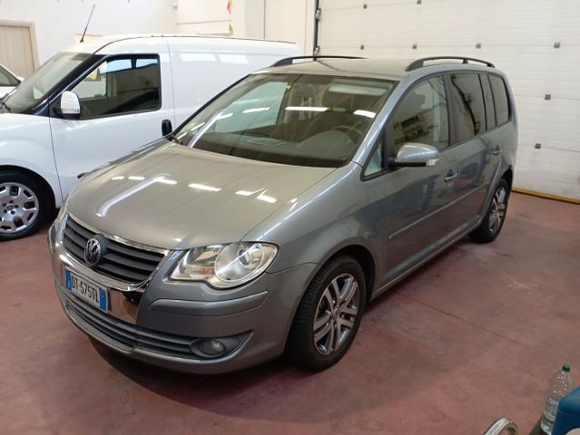 Volkswagen Touran 1.6 Trendline Bifuel G NEOPATE