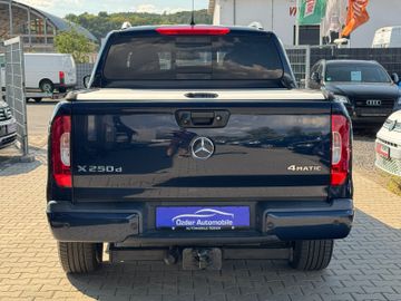 Mercedes X 250 - 7