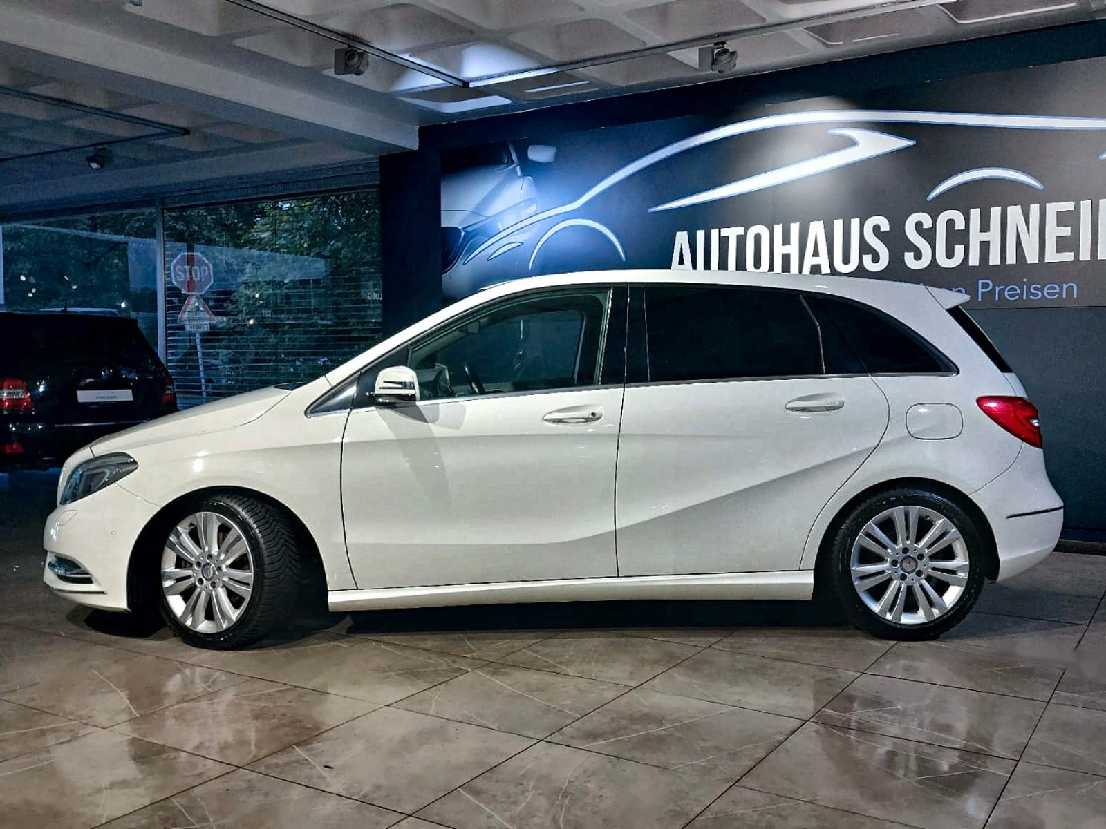 Mercedes-Benz B 200 *Erst 86tkm*Automatik*Navi*PDC*AHK 1,4t*