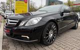 Mercedes-Benz E 250 E Coupe E 250 CGI BlueEfficiency *NAVI* - Mercedes-Benz E 250 in Nürnberg