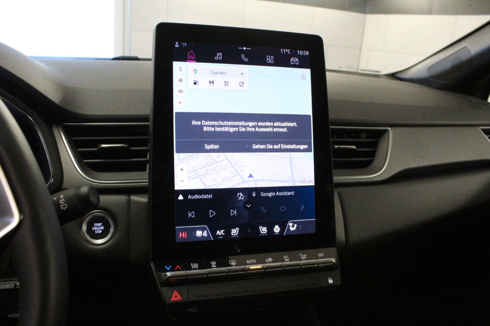 Fahrzeugabbildung Renault Captur Mild Hybrid 160 EDC Techno *Ganzjahresrei