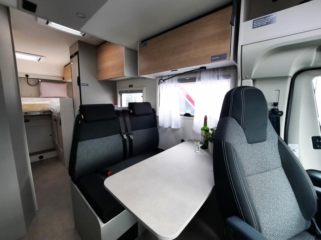 Fahrzeugabbildung LMC Tracer 690 EL Verfüg./Sparen Sie 5.596,- €