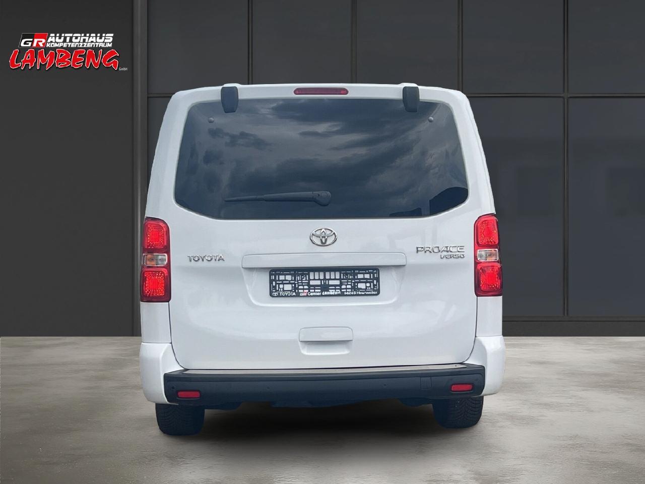 Toyota Proace Verso L2 Team Deutschland