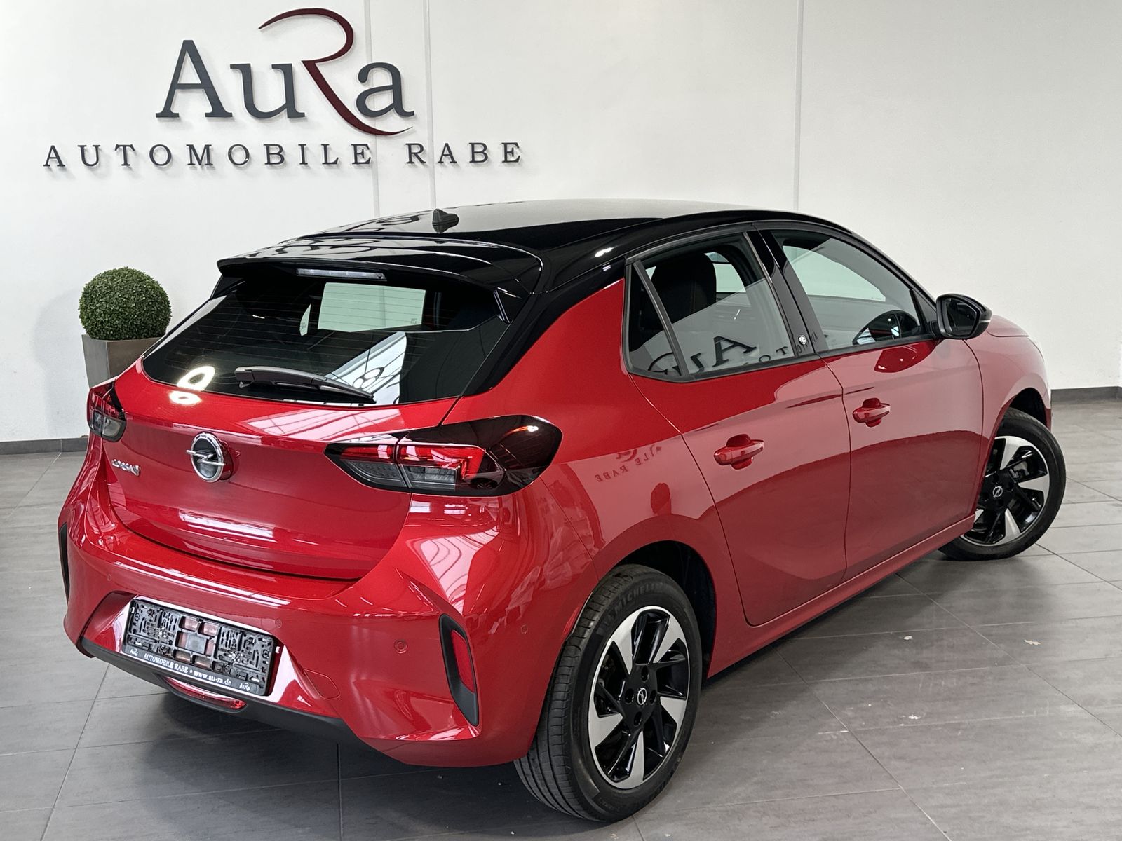 Fahrzeugabbildung Opel Corsa Corsa-e 5-Türer GS Line NAV+LED+SHZ+KAMERA