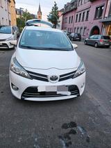 Toyota verso - Toyota Verso: Kombi