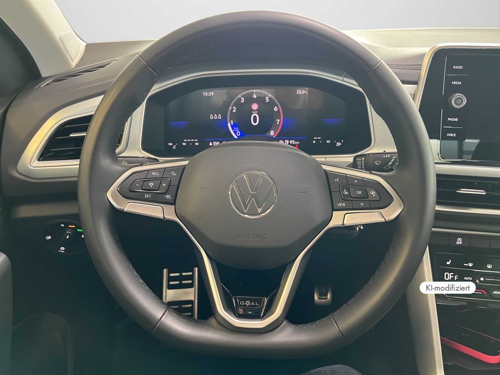 Volkswagen T-Roc - Bild 10