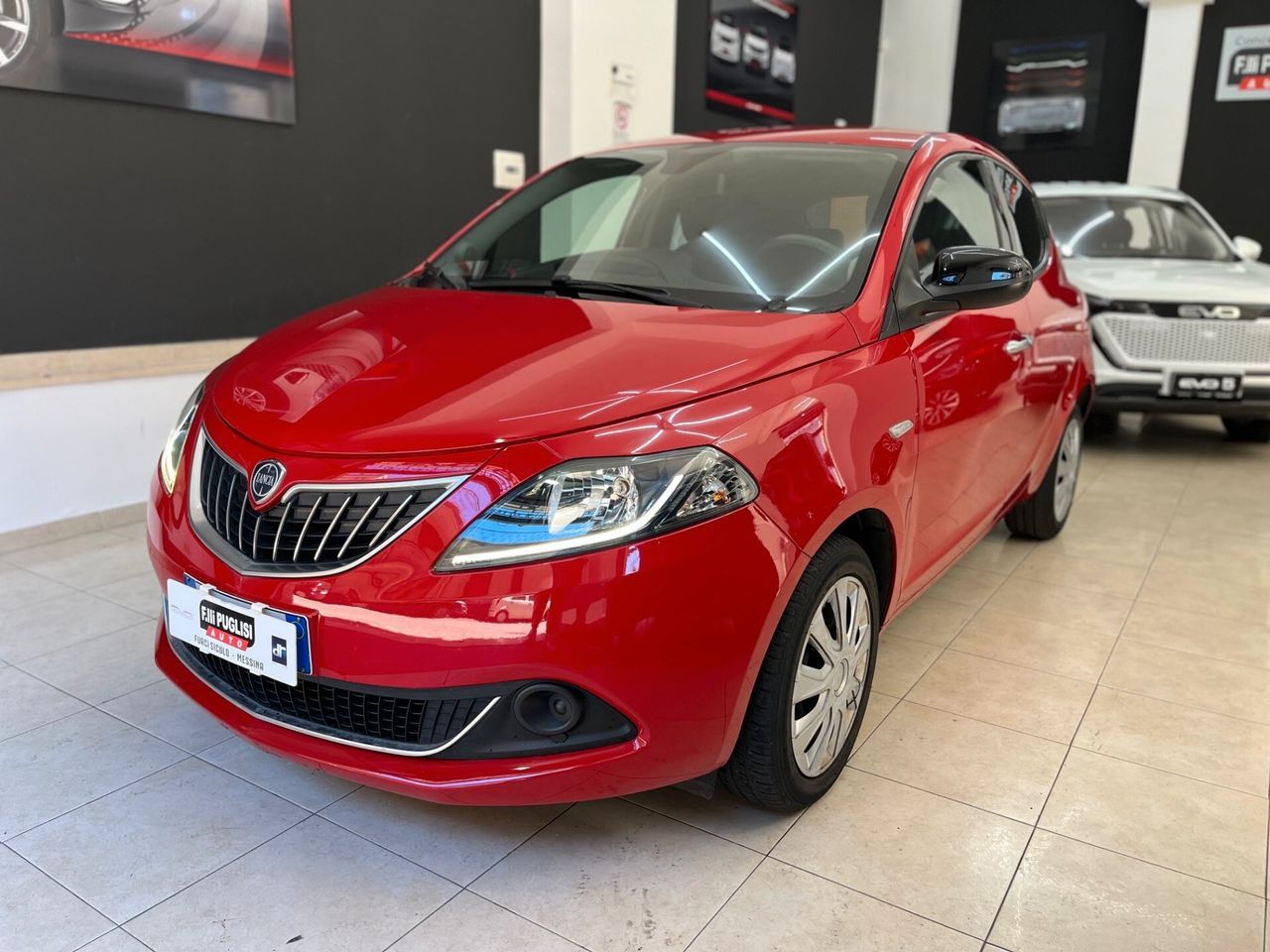 LANCIA Ypsilon