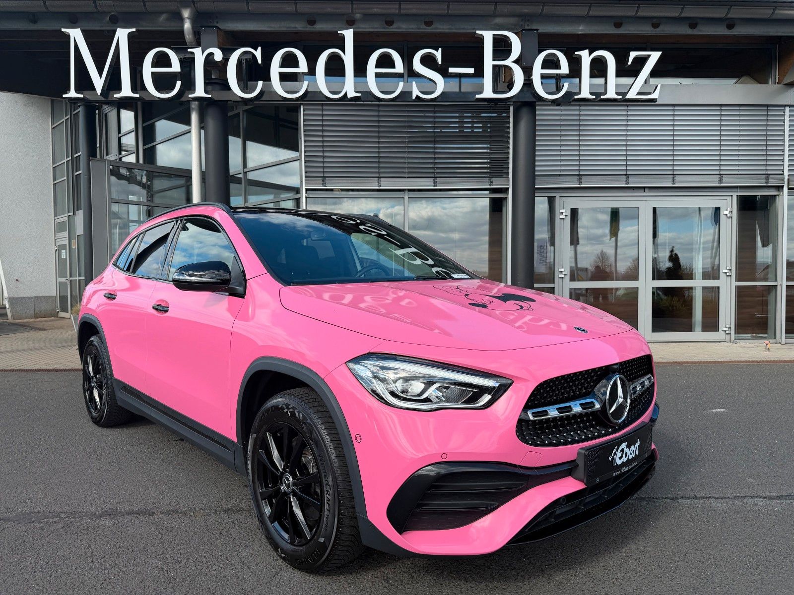 Fahrzeugabbildung Mercedes-Benz GLA 250e AMG+MickyMouse+Vario+RKamera+Augment