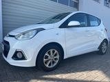 Hyundai i10 1.2 YES! Winterpaket 1 Hand - Hyundai i10: Weiß