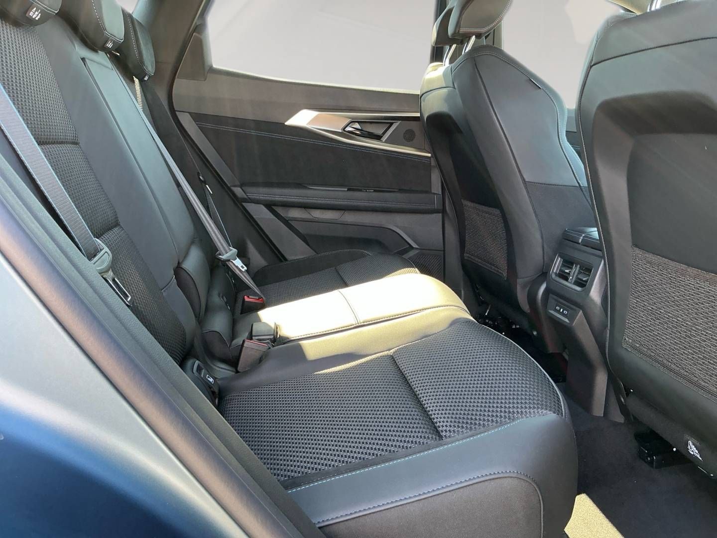 Fahrzeugabbildung Renault Austral Esprit Alpine Full Hybrid E-Tech 200