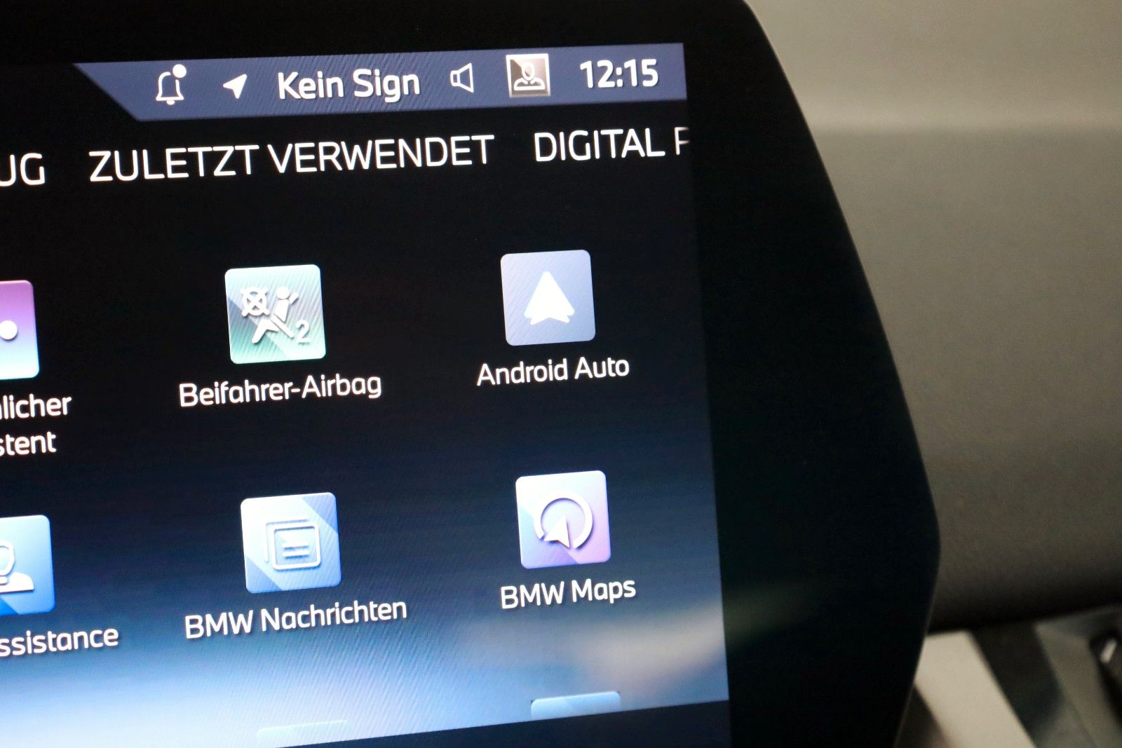 Fahrzeugabbildung BMW X1 xDrive25e,Navi,LED,Kamera,SH,CarPlay