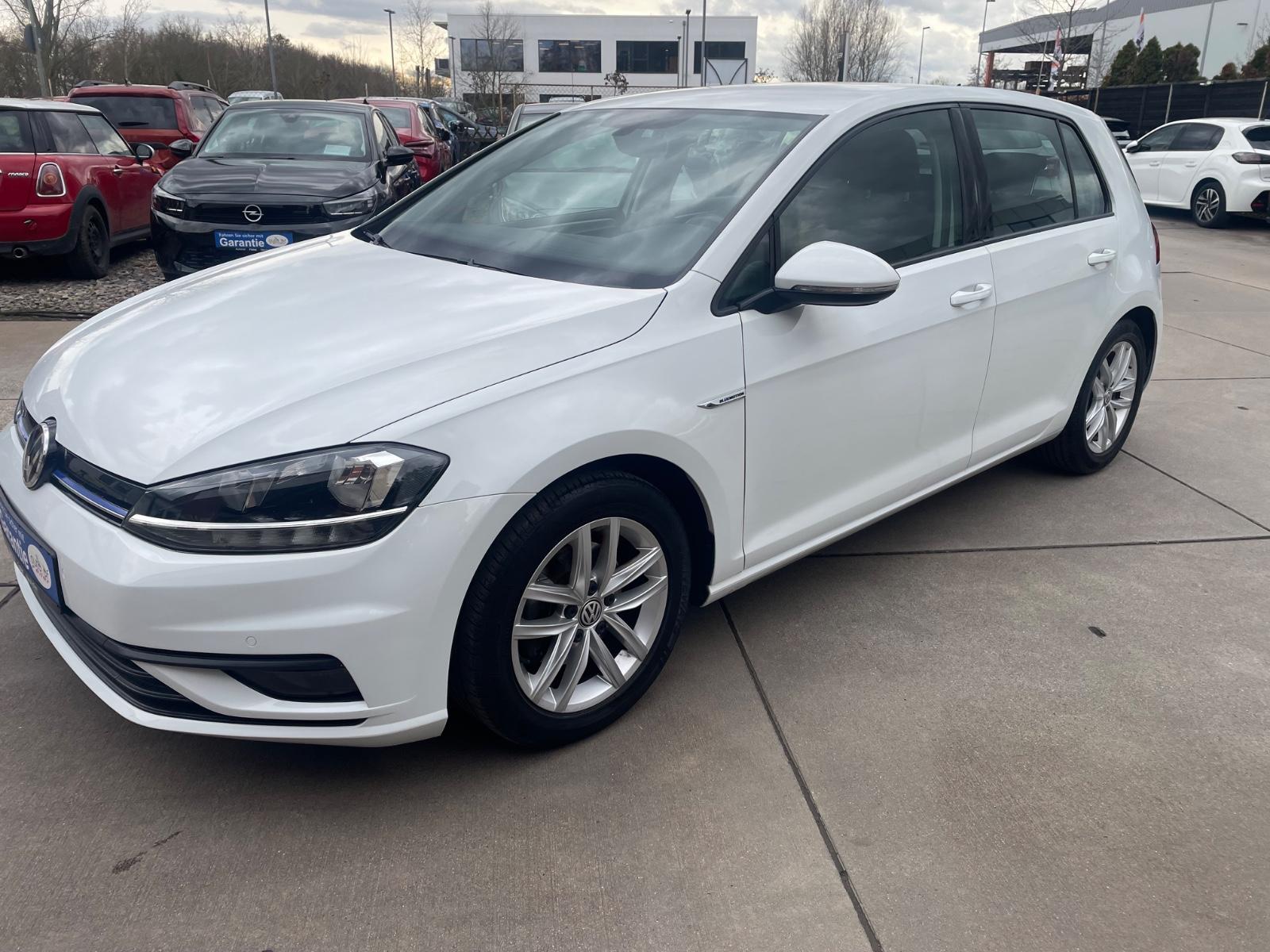 Volkswagen Golf VII Lim. 1,5/Klima/Navi CarPlay/Kamera/LED
