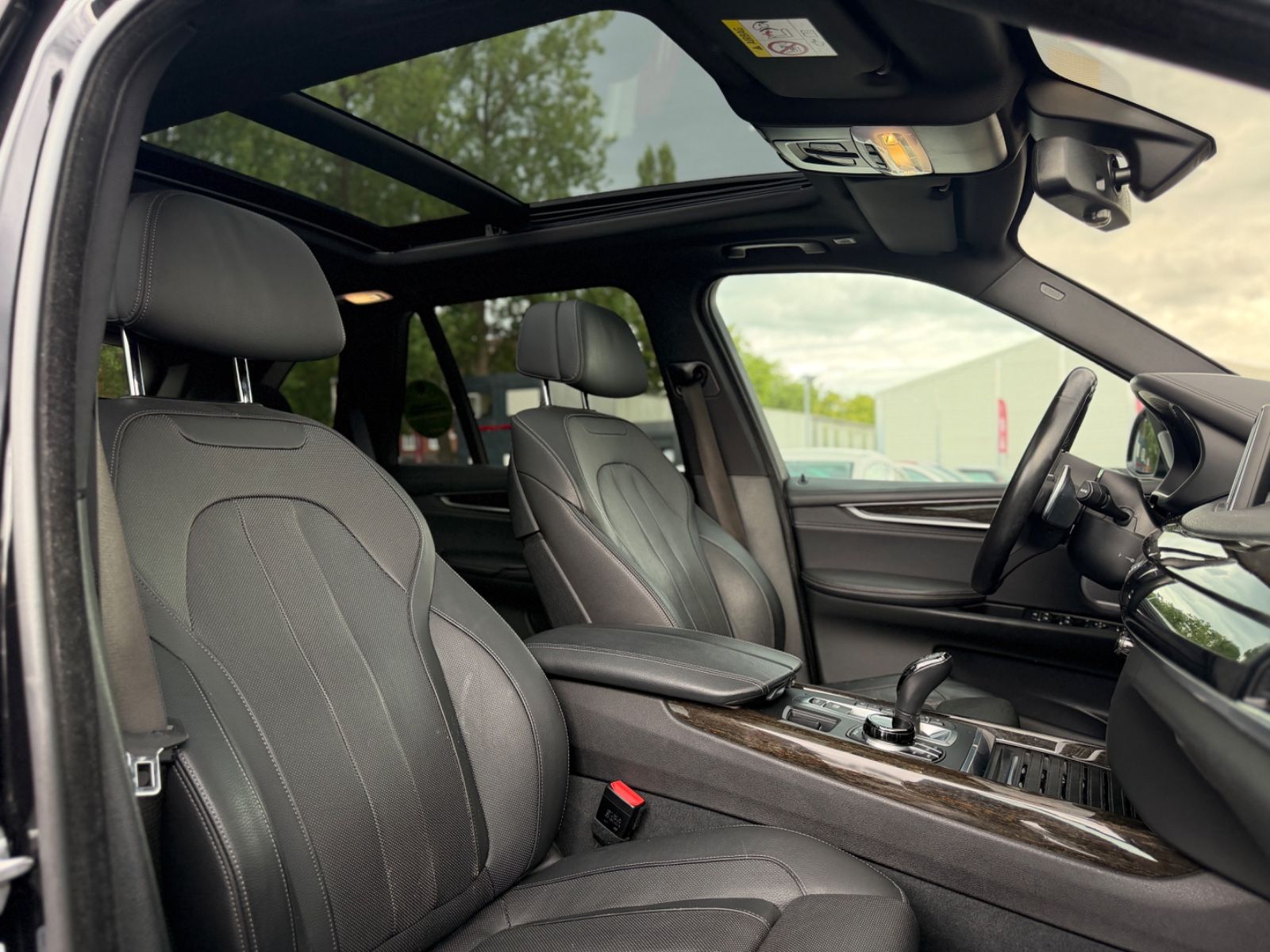 BMW X5 xDrive50 M-Sport*PANO*LEDER*B&O*HUD*360°SOFTC foto 17