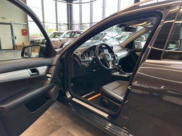 Mercedes-Benz C 250 T AVANTGARDE *TÜV NEU*Navi*PDC*