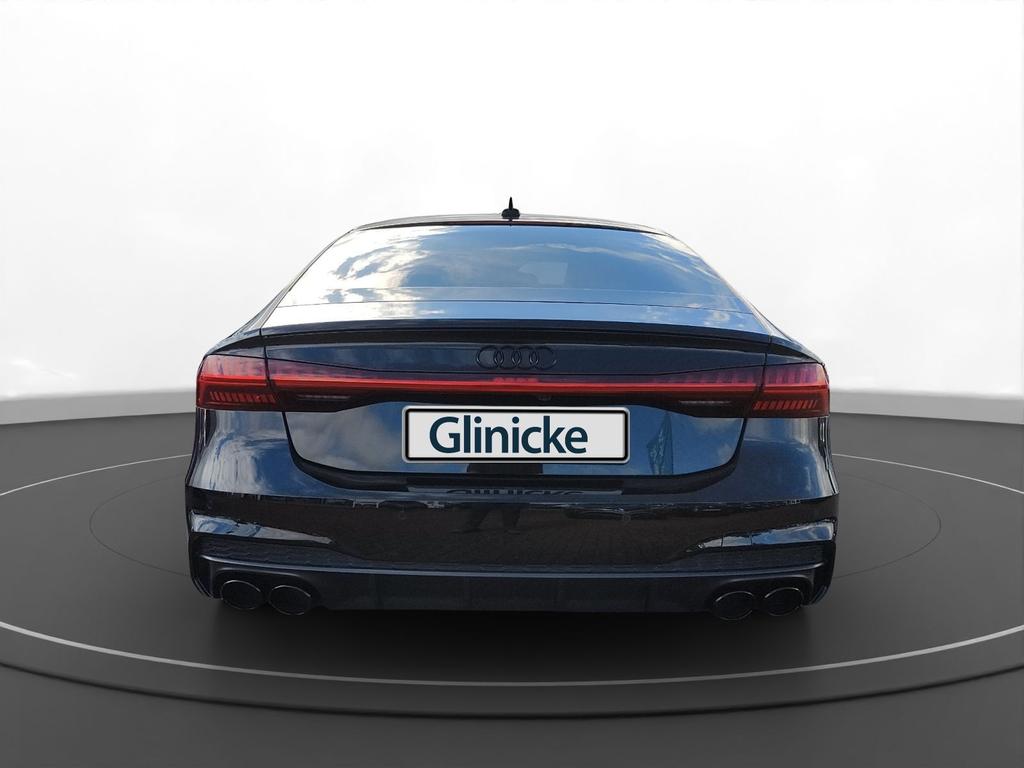 Audi S7