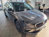 Skoda Scala Tour Sondermodell 1.0 TSI 85 kW DSG TZ - graue Skoda Scala