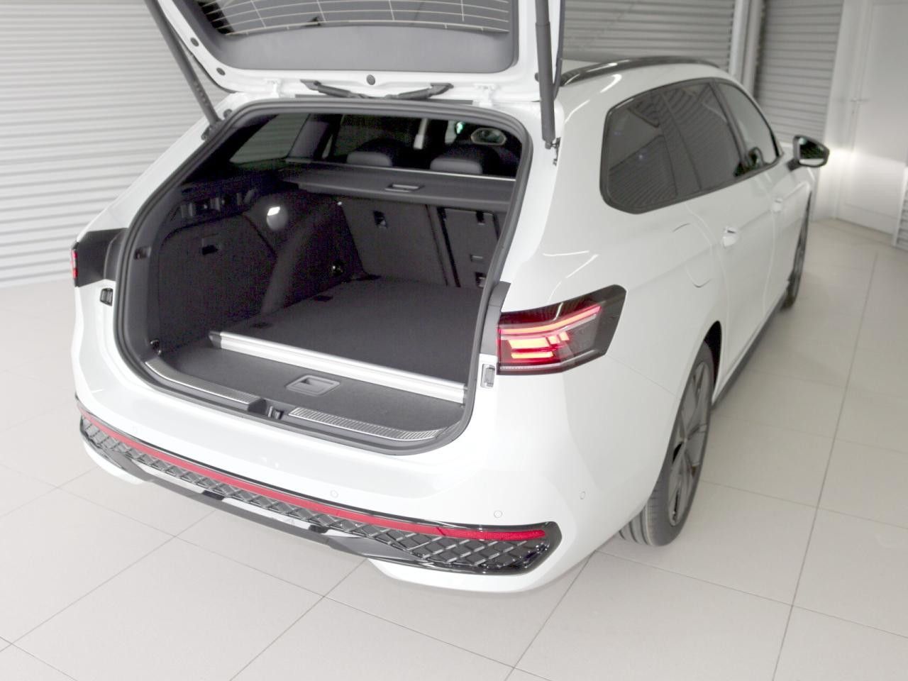 Volkswagen Passat Variant - Bild 9