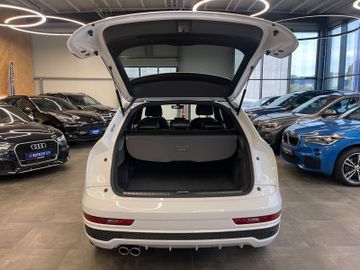 Audi Q3 sport 2,0 TDI S-LINE*LED*NAVI*AHK*HIFI*DAB*