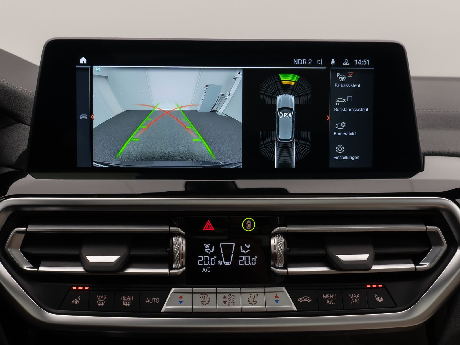 Fahrzeugabbildung BMW X3 M40i  Panorama Kamera HUD DAB H/K Komfort 20"
