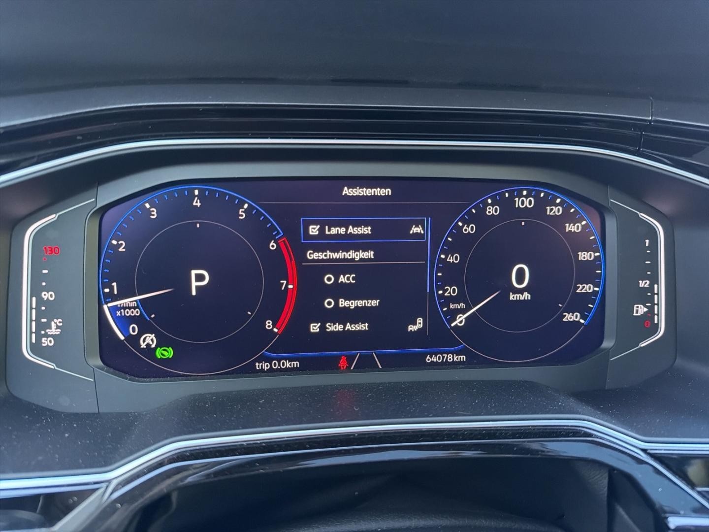 Volkswagen Taigo Style 1.5l TSI DSG AHK Panodach Navi Digit