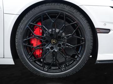 صورة 9 لـ 2025 Lamborghini TEMERARIO