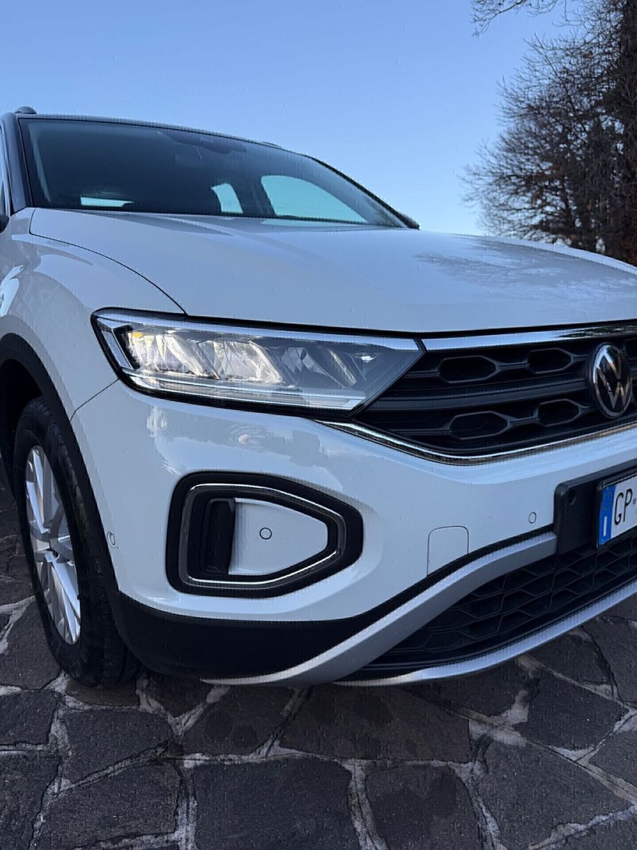 Other Volkswagen T-Roc 2.0 TDI SCR 150 CV DSG R-Line 2 imagem 3