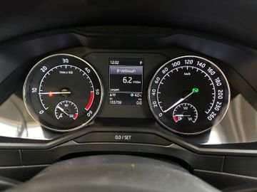 Skoda Superb Combi Style 4x4 *Shz*PDC*AHK*