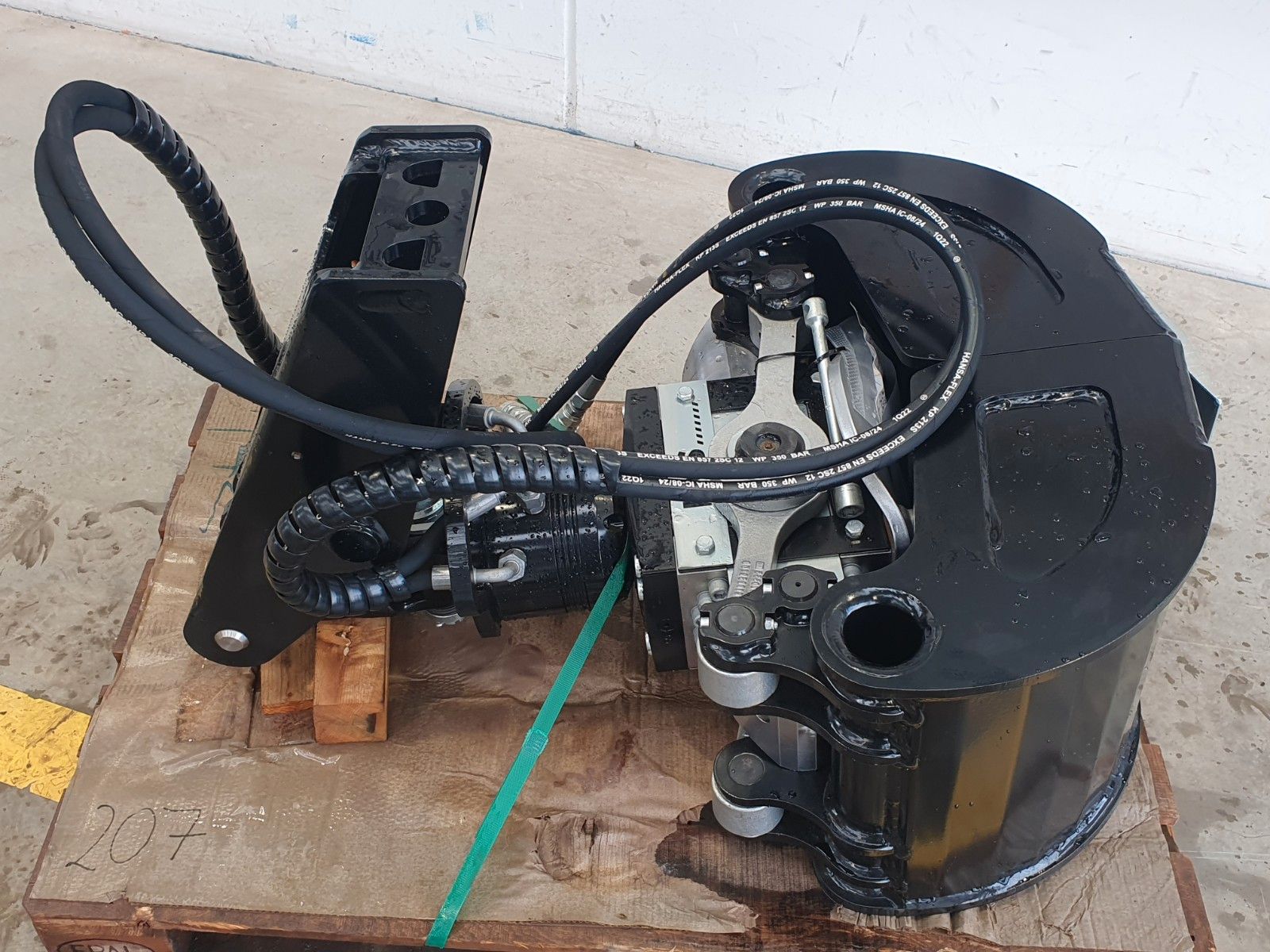 Fahrzeugabbildung Andere DMS GL6040P Pendelgreifer / MS03 / DEMO / 2022