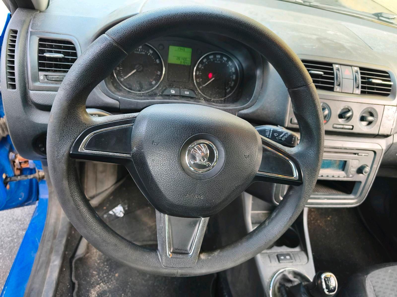 Skoda Fabia 2014 — photo 13